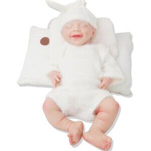 17.72 Inch Realistic Reborn Baby Doll Silicone-Made & Lifelike Newborn Baby Girl